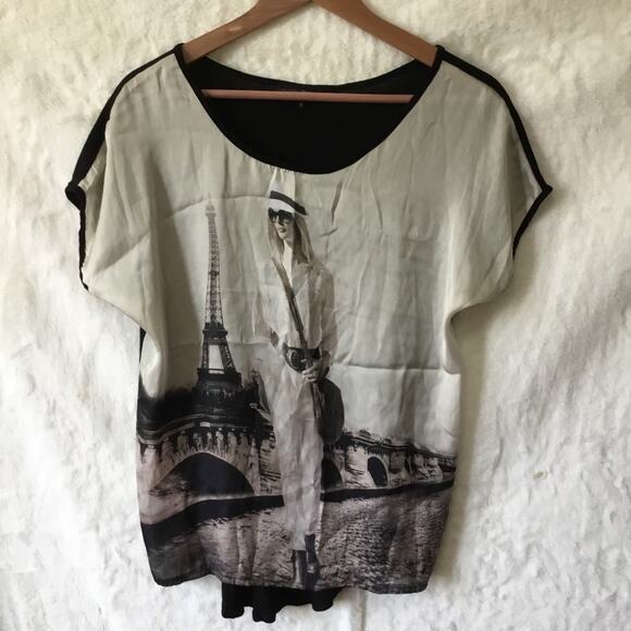Yuni Los Angeles Tops - Yuni Los Angeles Black & Light Gray Eiffel Tower Graphic Top